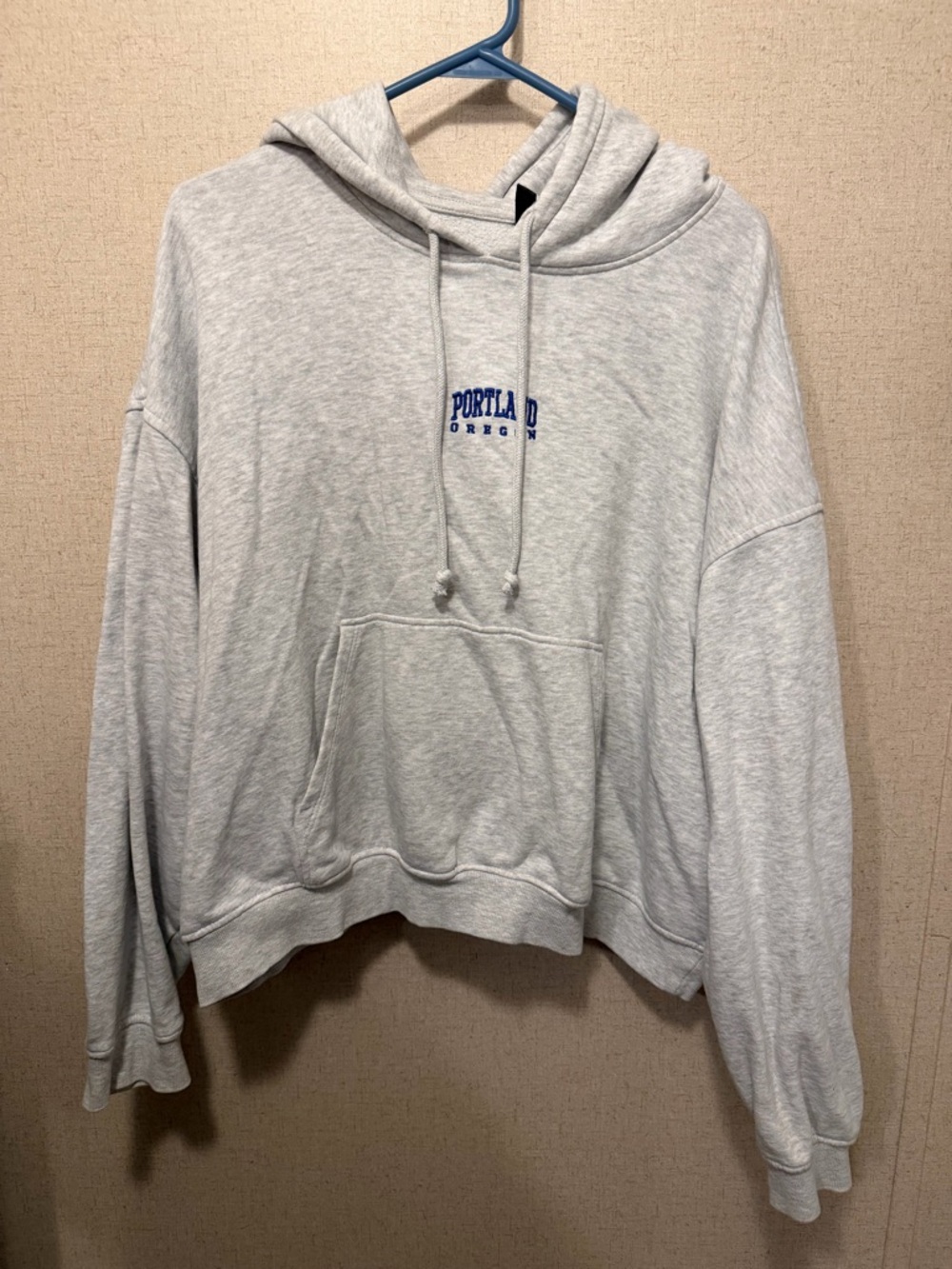 H&M Light Gray 'Portland Oregon' Pullover Hoodie